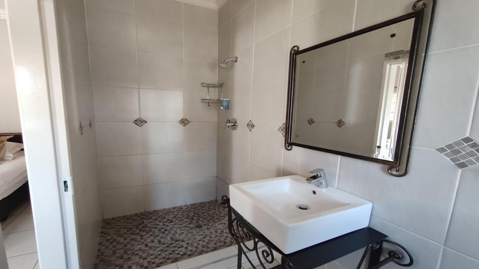 Bird'S Nest Guest House Кітмансгуп Номер фото