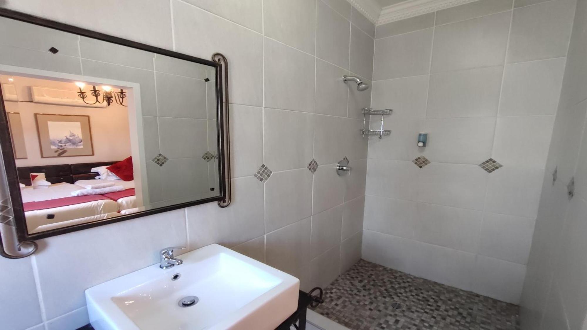 Bird'S Nest Guest House Кітмансгуп Номер фото